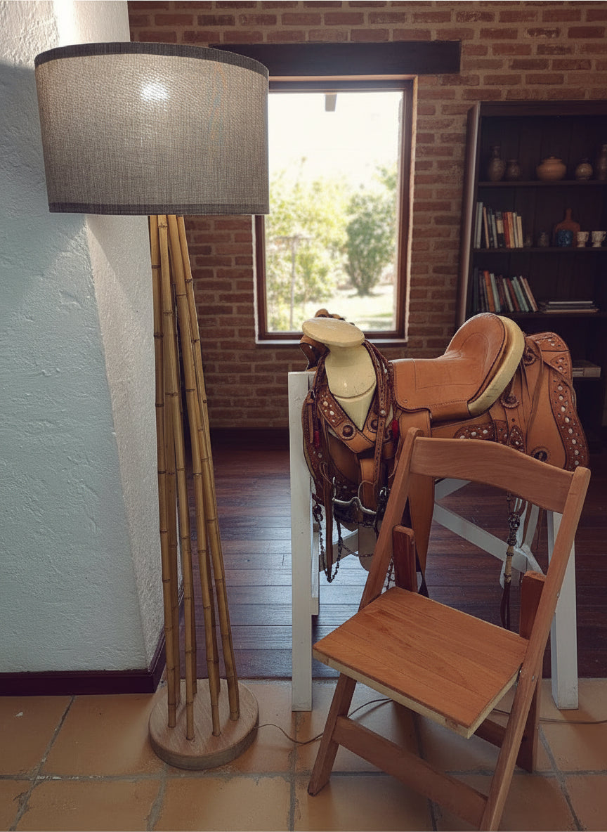 Lámpara de pie de Bambú