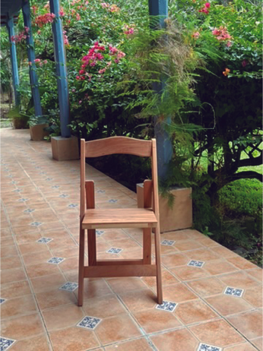 Silla plegable de madera de cedro rojo